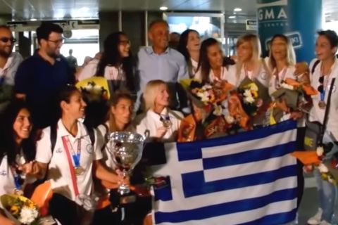 Επέστρεψαν στην Ελλάδα οι Παγκόσμιες πρωταθλήτριες του Beach Handball