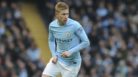 Manchester City's Kevin De Bruyne during the English Premier League soccer match between Manchester City and Chelsea at the Etihad Stadium in Manchester, England, Sunday, March 4, 2018. (AP Photo/Rui Vieira)