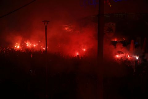 ΑΕΚ: Το απόλυτο πάρτι έξω από την OPAP Arena μετά την κατάκτηση του Κυπέλλου Ελλάδας Novibet