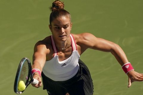 Maria Sakkari, of Greece, returns a shot to Amanda Anisimova, of the United States, during the third round of the US Open tennis championships, Saturday, Sept. 5, 2020, in New York. (AP Photo/Seth Wenig)