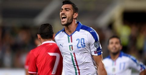 FLORENCE, ITALY - SEPTEMBER 03:  Graziano Pelle of Italy celebrates after scoring the opening goal during the EURO 2016 Group H Qualifier match between Italy and Malta during the UEFA EURO 2016 qualifier between Italy and Malta on September 3, 2015 in Florence, Italy.  (Photo by Claudio Villa/Getty Images)