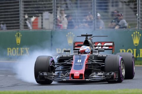 Haas driver Romain Grosjean of France steers his car during qualifying for the Australian Formula One Grand Prix in Melbourne, Australia, Saturday, March 25, 2017. (AP Photo/Andy Brownbill)