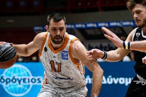 Ο Μάντζαρης στον αγώνα Προμηθέας - ΠΑΟΚ για την Stoiximan Basket League την σεζόν 2020/21