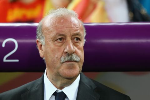DONETSK, UKRAINE - JUNE 27:  Coach Vicente del Bosque of Spain looks on during the UEFA EURO 2012 semi final match between Portugal and Spain at Donbass Arena on June 27, 2012 in Donetsk, Ukraine.  (Photo by Martin Rose/Getty Images)