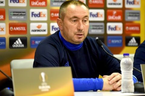 Στοΐλοφ: "Δίνουμε προτεραιότητα στο πρωτάθλημα"