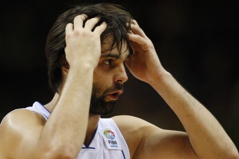 Milos Teodosic from Serbia reacts during the EuroBasket European Basketball Championship Group B match against France in Siauliai, Lithuania, Monday, Sept. 5, 2011. France won the match 97-96. (AP Photo/Petr David Josek)