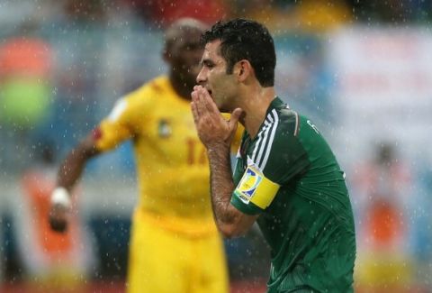NATAL, BRAZIL - JUNE 13:  Rafael Marquez of Mexico reacts after a missed chance in the first half during the 2014 FIFA World Cup Brazil Group A match between Mexico and Cameroon at Estadio das Dunas on June 13, 2014 in Natal, Brazil.  (Photo by Clive Rose/Getty Images)