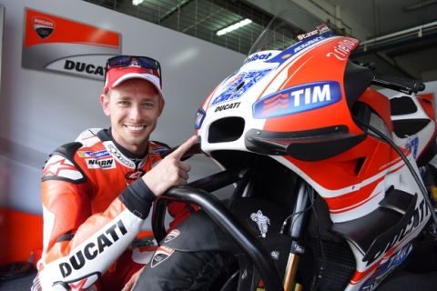 O Stoner επέστρεψε δριμύτερος και ορεξάτος στη Ducati!