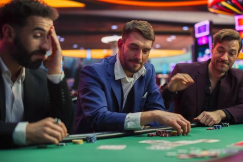 Taramas Tips: Τι εκμεταλλεύονται οι επαγγελματίες παίκτες πόκερ το Πάσχα;