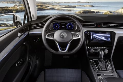 Ερχεται το νέο VW Passat με κορυφαία τεχνολογία