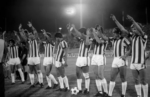 ΚΥΠΕΛΛΟ ΟΥΕΦΑ ΠΕΡΙΟΔΟΥ 1978-79 ΟΛΥΜΠΙΑΚΟΣ-ΛΕΦΣΚΙ 2-1