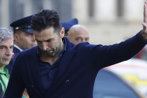 Juventus' Gianluigi Buffon arrives for the funeral ceremony of Italian player Davide Astori in Florence, Italy, Thursday, March 8, 2018. The 31-year-old Astori was found dead in his hotel room on Sunday after a suspected cardiac arrest before his team was set to play an Italian league match at Udinese. (AP Photo/Alessandra Tarantino)