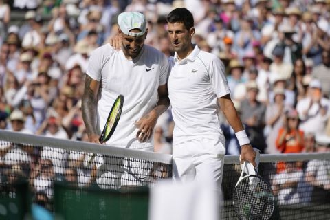 Ο Νόβακ Τζόκοβιτς και ο Νικ Κύργιος πριν από τον τελικό του Wimbledon 2022, Λονδίνο | Κυριακή 10 Ιουλίου 2022