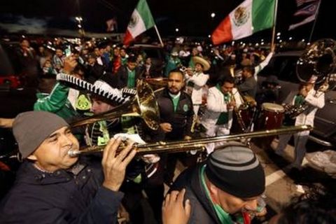 Η φωτογραφία του ΗΠΑ-Μεξικό που δεν θα αρέσει στον Τραμπ
