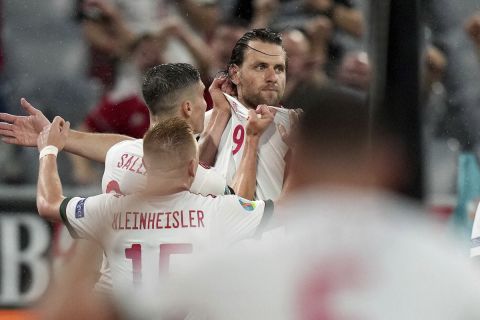 Ο Σάλαι πανηγυρίζει γκολ της Ουγγαρίας κόντρα στην Γερμανία στο Euro 2020