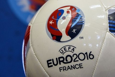 Live: Κλήρωση Euro 2016