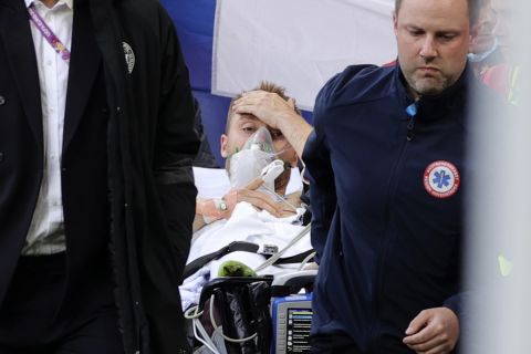 UEFA: "Σε σταθερή κατάσταση ο Έρικσεν σε νοσοκομείο της Κοπεγχάγης"