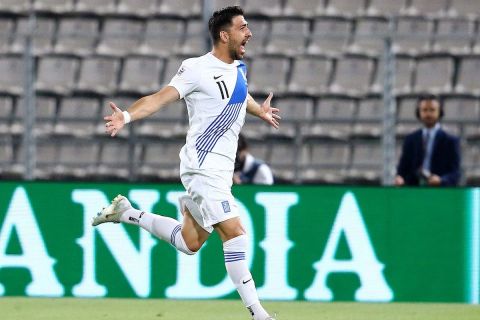 Ο Τάσος Μπακασέτας πανηγυρίζει το γκολ του στο Ελλάδα - Κύπρος | 9 Ιουνίου 2022