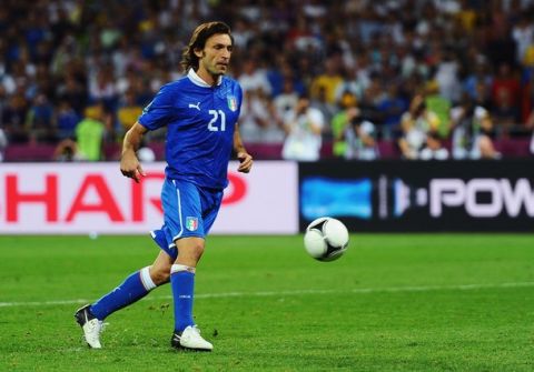 KIEV, UKRAINE - JUNE 24:   Andrea Pirlo of Italy chips the ball in the penalty shootout during the UEFA EURO 2012 quarter final match between England and Italy at The Olympic Stadium on June 24, 2012 in Kiev, Ukraine.  (Photo by Laurence Griffiths/Getty Images)