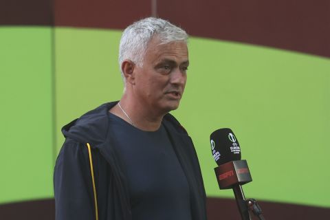 Ο Ζοζέ Μουρίνιο με δηλώσεις του στα μίντια ενόψει του τελικού του Conference League μεταξύ της Ρόμα και της Φέγενορντ | 24 Μαΐου 2022