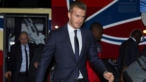 VALENCIA, SPAIN - FEBRUARY 12:  David Beckham of Paris Saint-Germain arrives prior to the UEFA Champions League Round of 16 match between Valencia CF and Paris St Germain at Estadi de Mestalla on February 12, 2013 in Valencia, Spain.  (Photo by Manuel Queimadelos Alonso/Getty Images)