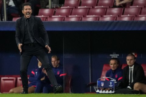 Ο Ντιέγκο Σιμεόνε κόντρα στη Λίβερπουλ σε ματς για το Champions League στη Μαδρίτη