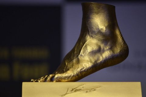 Χρυσό αντίγραφο του ποδιού του Μέσι αξίας 4 εκατομμυρίων ευρώ