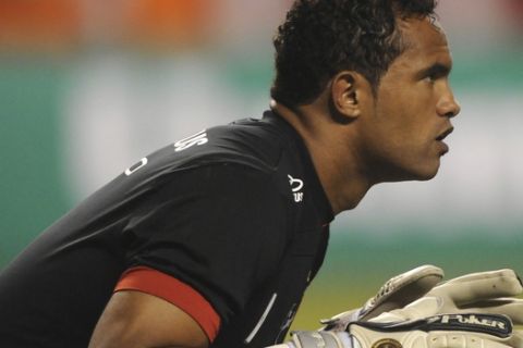FILE - This April 7, 2010 file photo shows Flamengo's goalkeeper Bruno Fernandes de Souza during a soccer game in Rio de Janeiro, Brazil. Boa Esporte, a Brazilian soccer club, presented Souza on Tuesday, March 14, 2017, to announce his signing as goalkeeper. Souza was convicted in the killing of an ex-girlfriend, prompting outrage from many. He is free while appealing a 22-year prison sentence. (AP Photo/Felipe Dana, File)