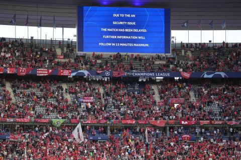 Οι οπαδοί της Λίβερπουλ στον τελικό του Champions League