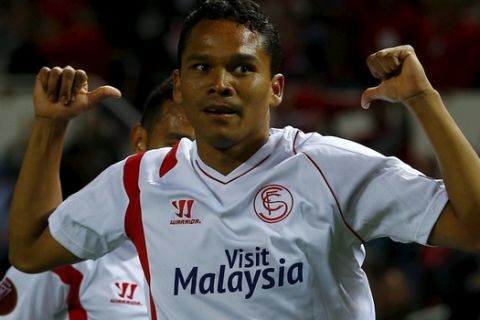 Sevilla's Carlos Bacca celebrates after scoring against Zenit St. Petersburg during their Europa League quarter final, first leg soccer match at Ramon Sanchez Pizjuan stadium in Seville April 16, 2015. REUTERS/Marcelo del Pozo  
Picture Supplied by Action Images