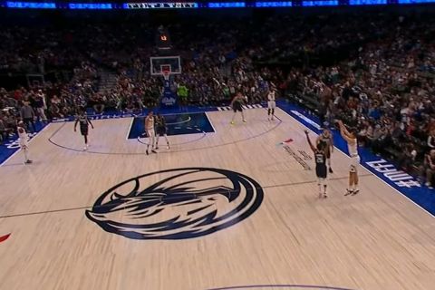 NBA, Μάβερικς - Νάγκετς: Οι διαιτητές ακύρωσαν με... VAR τρίποντο του Ντόντσιτς, έπαιξαν ξανά 2 δευτερόλεπτα και ο Τσάντσαρ έβαλε buzzer-beater από το κέντρο