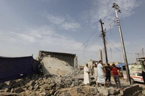 Δώδεκα νεκροί από βόμβα σε γήπεδο στο Ιράκ