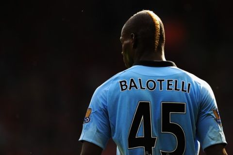 LIVERPOOL, ENGLAND - AUGUST 26:   Mario Balotelli of Manchester City looks on during the Barclays Premier League match between Liverpool and Manchester City at Anfield on August 26, 2012 in Liverpool, England. (Photo by Michael Regan/Getty Images)