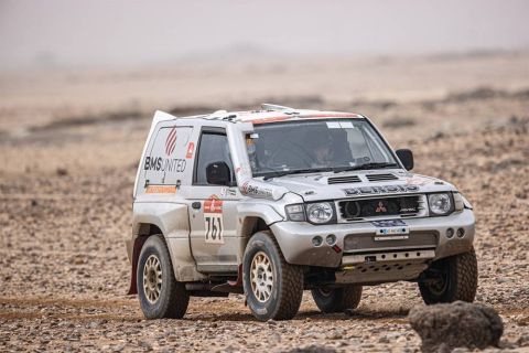 Dakar Classic - 10η ημέρα: Ο εφιάλτης του δυναμό ξαναχτύπησε, αλλά τελικά όλα καλά για το Ελληνικό πλήρωμα