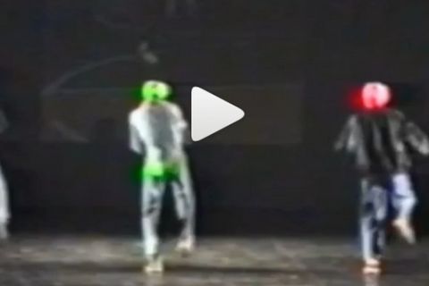 Ντοκουμέντο: Ο Κόμπε Μπράιαντ χορεύει το "Ice ice baby" σε ηλικία 12 ετών