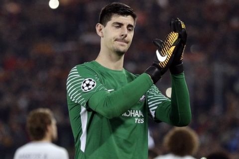 Chelsea goalkeeper Thibaut Courtois applauds fans at the end of the Champions League group C soccer match between Roma and Chelsea, at the Olympic stadium in Rome, Tuesday, Oct. 31, 2017. Roma won 3-0. (AP Photo/Andrew Medichini)