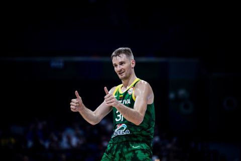 MundoBasket 2023: Ο Καρινιάουσκας της Λιθουανίας μοίρασε 10 ασίστ σε 16'42" κόντρα στη Σλοβενία