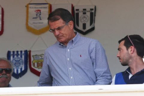 Μπάγεβιτς: "Πράγματι παρακολουθούμε τον Λάζοβιτς"