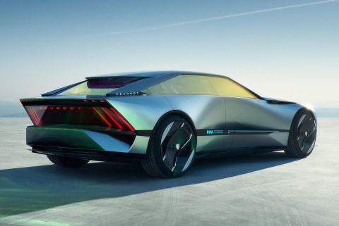 H Peugeot απογειώνει το ντιζάιν με το εντυπωσιακό Inception Concept