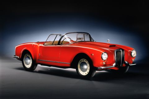 Οι 7 Lancia που άλλαξαν τη μορφή της αυτοκίνησης με τις καινοτομίες τους