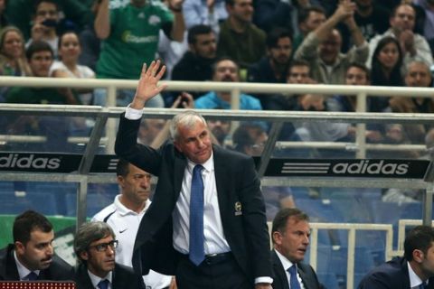 Ομπράντοβιτς: "Νιώθω ντροπή για την ομάδα μου (VIDEO)''
