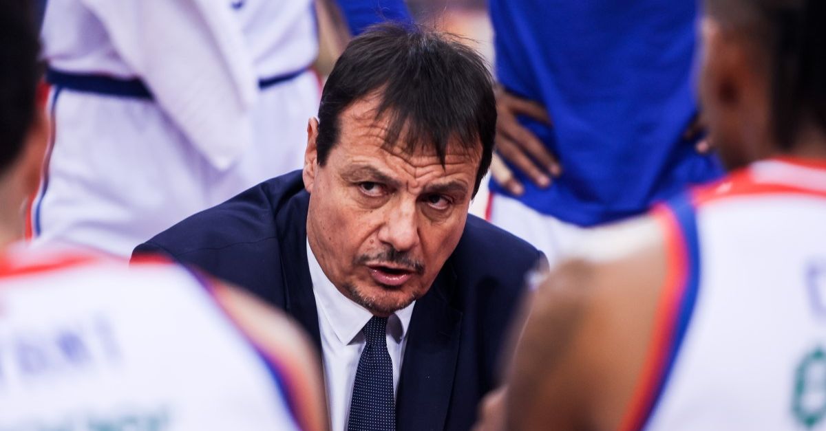 Ergin Ataman reveals what happened to Larkin and Mechik on their fateful night with McCabe