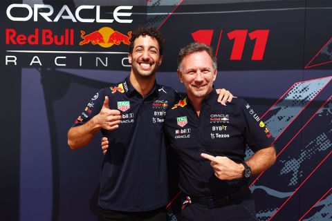 Ο Ρικιάρντο με τον Χόρνερ στην επιστροφή του στη Red Bull 
