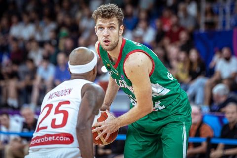 EuroBasket 2022: Ακόμα μία εντυπωσιακή εμφάνιση από τον Σάσα Βεζένκοβ με 28 πόντους κόντρα στην Γεωργία