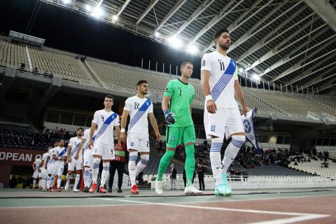 Παίκτες της Ελλάδας σε στιγμιότυπο πριν από την αναμέτρηση με τη Σουηδία για τον 2ο προκριματικό όμιλο της ευρωπαϊκής ζώνης του Παγκοσμίου Κυπέλλου 2022 στο Ολυμπιακό Στάδιο | Τετάρτη 8 Σεπτεμβρίου 2021