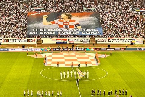 Κροατία - Γαλλία: Τίμησαν με ξεχωριστό πανό τον Μόντριτς για τα 150 ματς του με την εθνική ομάδα