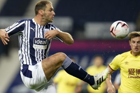 Ο Μπράνισλαβ Ιβάνοβιτς σε προσπάθειά του από αγώνα της Γουέστ Μπρομ με την Σέφιλντ Γιουνάιτεντ για την Premier League