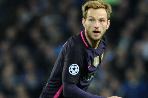 Barcelonas Ivan Rakitic during the Champions League group C soccer match between Manchester City and Barcelona at the Etihad stadium in Manchester, England, Tuesday, Nov. 1, 2016. (AP Photo/Rui Vieira)
