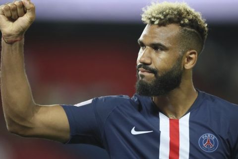 PSG's Eric Maxim Choupo-Moting celebrates at the end of the French League One soccer match between Paris Saint Germain and Toulouse at the Parc des Princes Stadium in Paris, France, on Sunday, Aug. 25, 2019. (AP Photo/David Vincent)