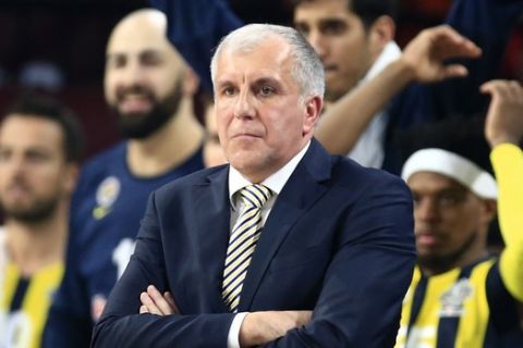 Fenerbahce's coach Zeljko Obradovic watches his players during their Final Four Euroleague semifinal basketball match against Real Madrid at Sinan Erdem Dome in Istanbul, Friday, May 19, 2017. Fenerbahce won 84-75. (AP Photo/Lefteris Pitarakis)